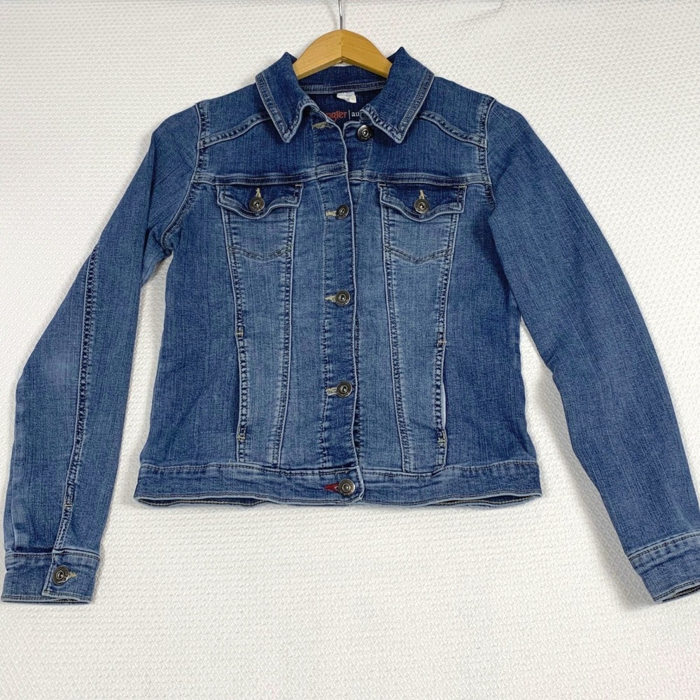 Wrangler Authentics Womens S Medium Wash Stretch Denim Trucker Jacket ZFWJ1A8